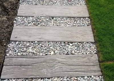 Garden path.